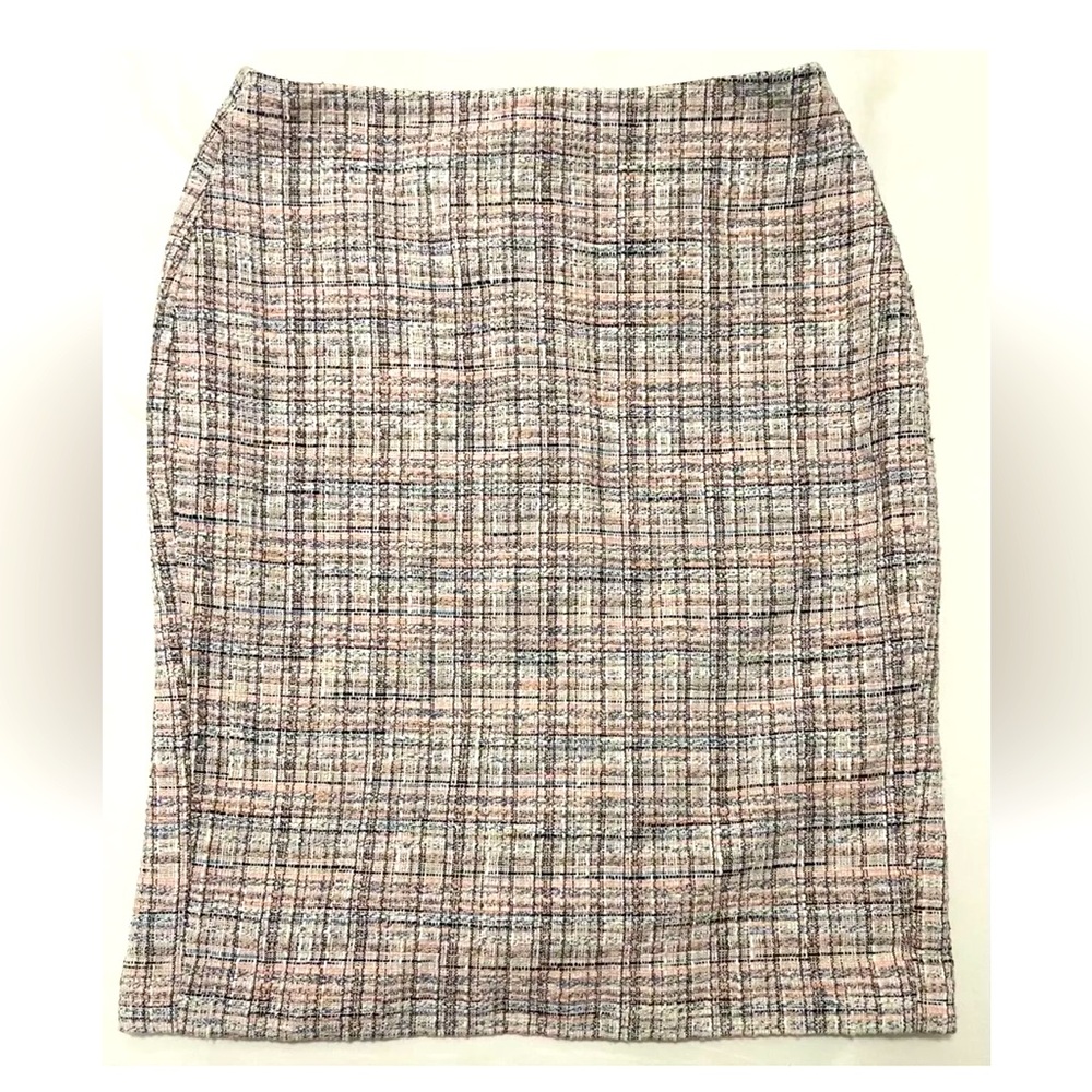 Banana Republic Lined PENCIL SKIRT with Back Zipper 21 Inches Long in Women's 0